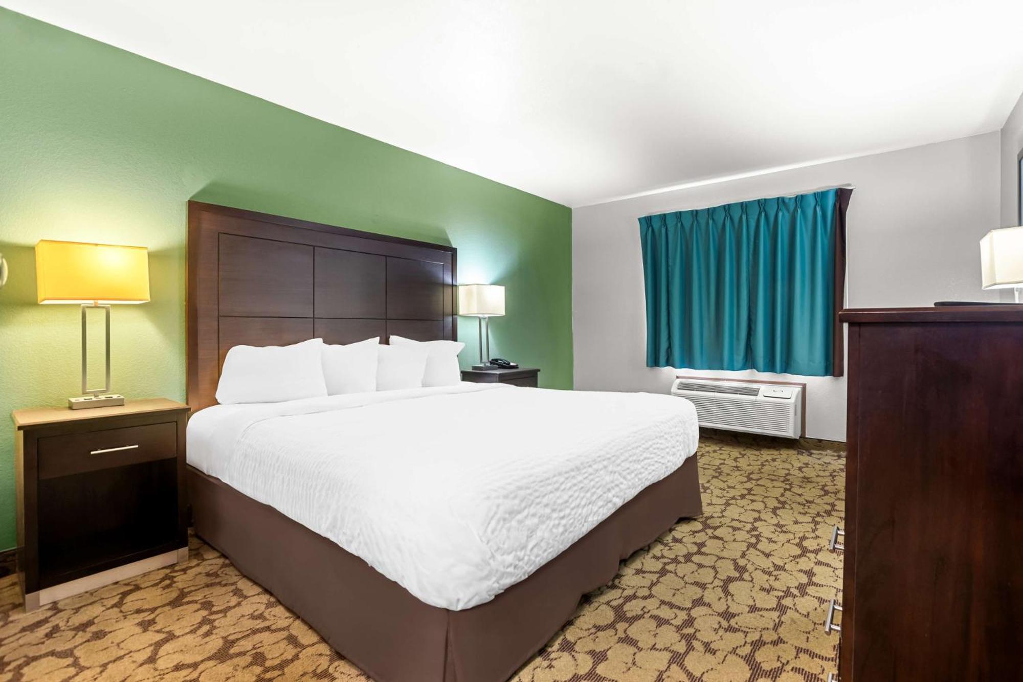 Surestay Plus Hotel By Best Western Bettendorf Bagian luar foto